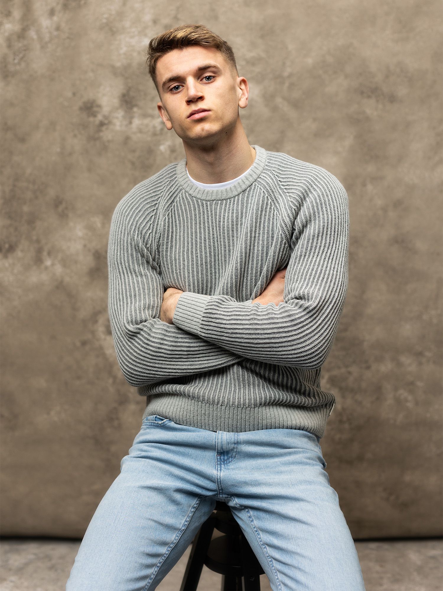 Robin Turrell Robin Turnbull | New-faces | Colours